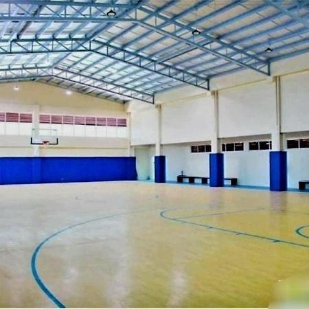 Paranaque City The Lancris Residences, 2 Bedrooms, 1 Bathroom, Living-Room, Kitchen & Pool Is Free מראה חיצוני תמונה
