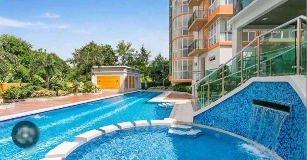 Paranaque City The Lancris Residences, 2 Bedrooms, 1 Bathroom, Living-Room, Kitchen & Pool Is Free מראה חיצוני תמונה