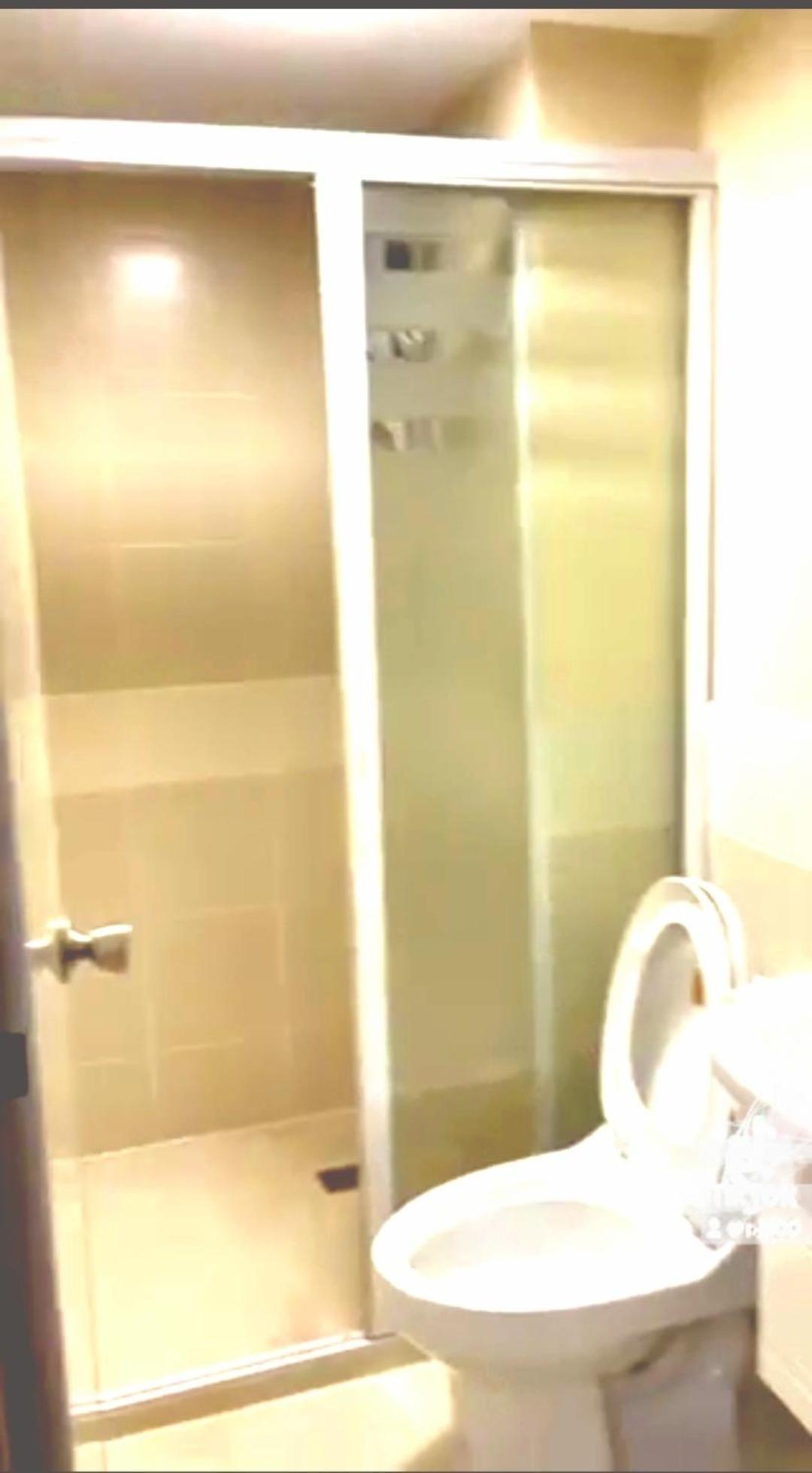 Paranaque City The Lancris Residences, 2 Bedrooms, 1 Bathroom, Living-Room, Kitchen & Pool Is Free מראה חיצוני תמונה